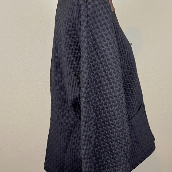 Chico's Brown Waffle Jacket Coat with Large Square Wood Buttons; Size 1 (Medium) - Picture 4 of 8